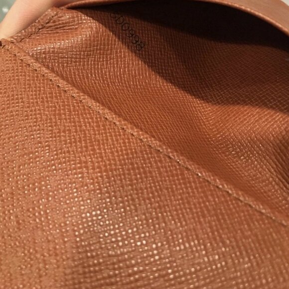 💯 % AUTHENTIC Louis Vuitton card holder - Picture 8 of 9